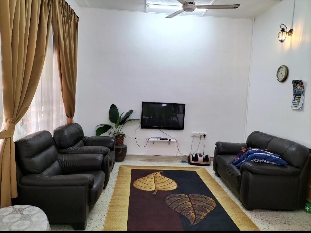 Che Na Homestay Pontian 小笨珍 外观 照片